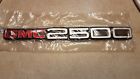 15551237 Gmc Side Door Logo Emblem Decal With