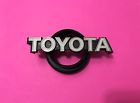 7143 Toyota Camry Grille Emblem