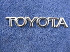 75447-aa010 Toyota Chrome Logo Ornament