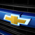 84129740 General Motors Silverado Bowtie Grille Emblem Gold Illuminated Chevrole