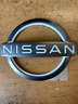 90890-6ta0b Nissan New Oem Pathfinder Rear Gate Emblem White Accent