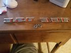 9787903  9787904 Gm Pontiac Emblems Lh Rh