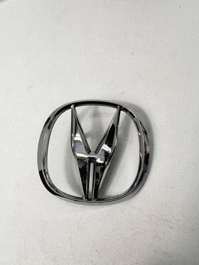 Acura R 500/2500 94-01 Integra Coupe Sedan Front Emblem Silver Chrome Tab