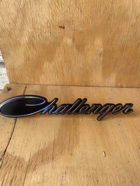 152048 American Car Craft Emblem-base Fits 11-16 Dodge Challenger