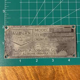 5427p Auburn Automobile Company Model 852 Emblem Plate Serial Indiana Cc4917