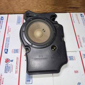 4l0035415c Audi 2007-15 Q7 Front Left Subwoofer B&o Bang And Olufsen 157