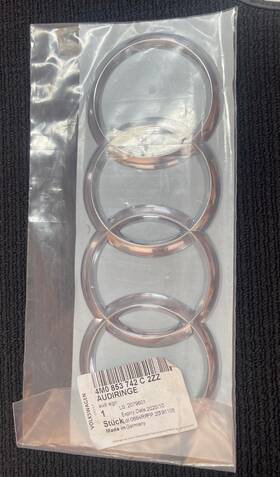 4m0-853-742-c-2zz Audi 2020-2023 Q7 Sq7 Trunk Lid Lift Gate Badge Emblem Nameplate 4m0853742c2zz