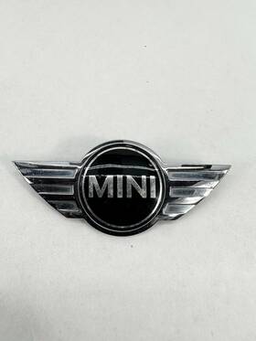 25371 Bmw Orginal Mini R55 R56 R57 Cooper S Rear Botlid Badge Used