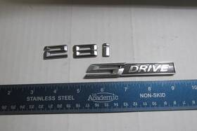 A4486 Bmw Factory 2013-2015 28i Sdrive Emblem