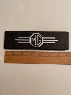 Ahh5258 British Leyland Mg Radio Blanking Aperture Plate Ahh59 And Badge Oem Used