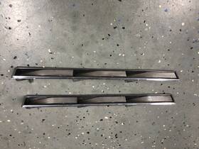 2024-0017 Buick 062425n/2024-0017 1975 Lesabre Front Fender Vents Trim Donk 75
