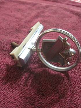 1253777 Buick 77 78 Electra Hood Ornament Emblem