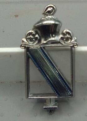 25510877 Buick Regal Night Hood Ornament. 75 76 77 78 Vintage