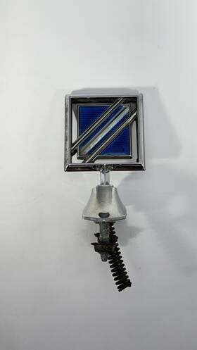 25517268 Buick 50527 1984-87 Regal Hood Ornament And Mount - Part#