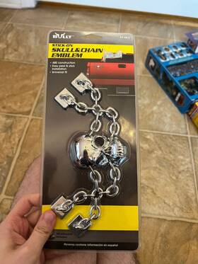 Tt-149 Bully Sitck On Skull And Chain Emblem