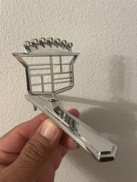1603885 Cadillac Oem Hood Ornament Skeleton Crest 1975 1976 Deville