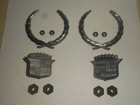 1486972 Cadillac Eldorado Chrome Ornaments Emblem And Wreath Badges D.l. Auld Co