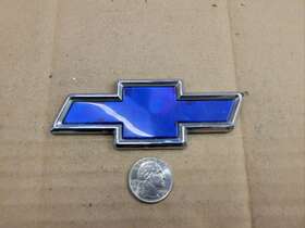 10189881 Chevrolet Chevy Oem 1994-2001 Lumina Blue Rear Trunk Emblem Badge Logo Nameplate