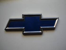 10289881 Chevrolet 2000 2003 2004 2005 Impala Monte Carlo Trunk Badge Emblem Oem