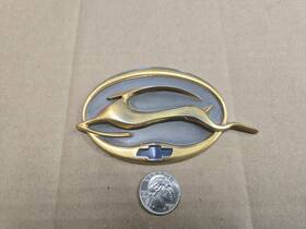 10437467 Chevrolet Chevy Oem 2000-2005 Impala Trunk Gold Deer Emblem Badge Nameplate
