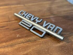 14060364 Chevrolet Chevy Van 20 Emblem Nameplate
