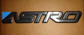 15690677 Chevrolet 1995 Chevy Inch Astro Front Door Emblem New Oem Gm