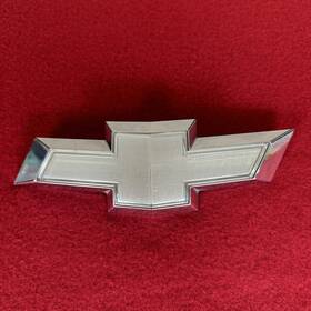 15940227 Chevrolet Traverse Bow Tie Gold Emblem Badge Logo Oem 2009-2012