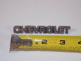 1700876 Chevrolet Vtg 1976 77 Malibu Car Vehicle Quarter Panel Emblem Badge