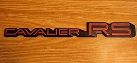 22554385 Chevrolet 1988-1999 Inch Cavalier Rs Door Emblem - P/n Good Condition
