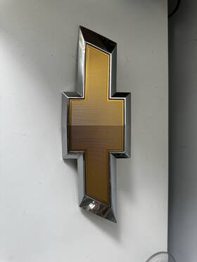 2284066 Chevrolet Oem Gold Bowtie Emblem Chrome Metal Badge Original Gm Used