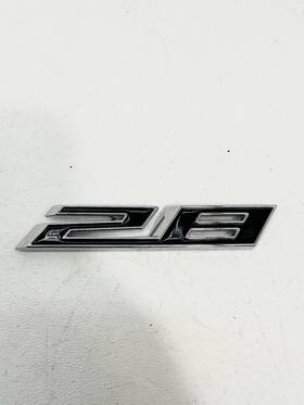 22925211 Chevrolet 2014-2015 Camaro Z/28 Z28 Fender / Trunk Emblem 28 Only Oem Used