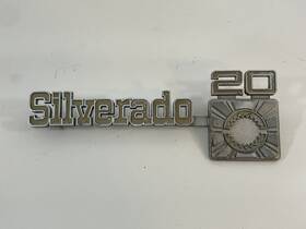 349695 Chevrolet 1975 - 1980 Chevy Silverado 20 Truck Emblem Oem