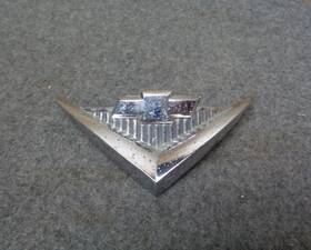 3711036 Chevrolet 1955 Chevy Nomad Right Under Tail Light Emblem Oem