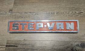 3752130 Chevrolet 1974 1975 P30 Step-van Emblem Gm Oem Van