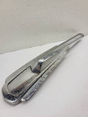 384770 Chevrolet 1947 1953 Pickup Suburban Panel Original Used Accessory Hood Ornament