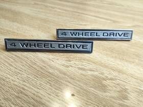 3927801 Chevrolet Truck 1968-72 4wheel Drive Emblems In Excellent Condition P/n