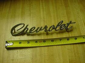4859119 Chevrolet 1966 1967 1968 Chevy Impala Trunk Deck Lid Emblem Trim Molding Script Oem