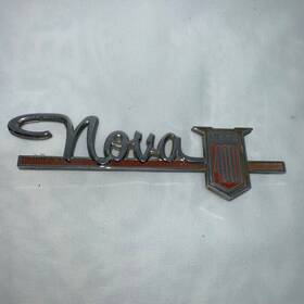 4865159 Chevrolet 1962-63 Nova Chevy Ii 400 Quarter Panel Emblem