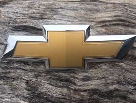 84701878 Chevrolet 84701878/0781290 2021 Oem 0781290 Chevy Bowtie Emblem New Take Off See Model Fitment