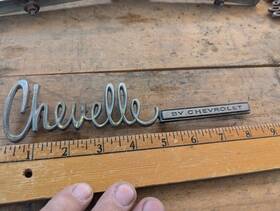 8791686 Chevrolet 1970 Chevelle Emblem Original Oem