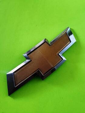 96822939 Chevrolet 11 12 14 Cruze Front Grille Emblem
