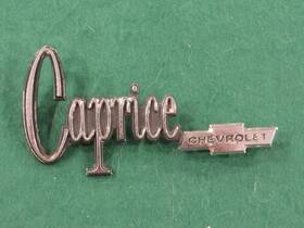 9882650 Chevrolet 1972 1975 Caprice Metal Trunk Lid Emblem
