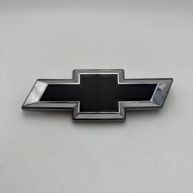 42780276 Chevrolet Cavalier Rs Grille Emblem 2022 2023 2024 Black Bowtie Htf
