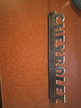 3683135 Chevy #a23 Vintage 1946-53 Truck Loadmaster Hood Emblem