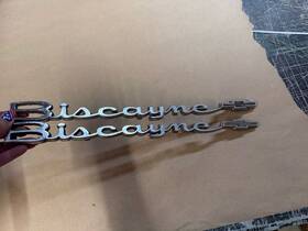4436707 Chevy Biscayne 63 64 Fender Emblems Pair Trim Script Oem 1963 1964