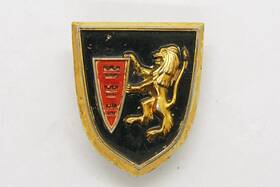 1772295 Chrysler Original 1957 - 1961 Windsor And New Yorker Dashboard Emblem