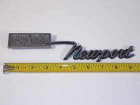 2783583 Chrysler Vintage 1967 Newport Quarter Panel Emblem Script Oem