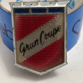 3504075 Chrysler Vintage Gran Coupe Emblem Badge Metal Early 70 S