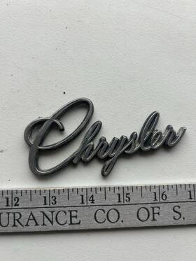 3811390 Chrysler 1975-77 Cordoba Trunk Emblem - 75 76 1976 1977 Script