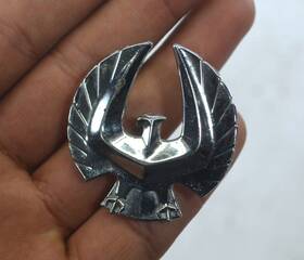 4017966 Chrysler Nos Imperial Emblem